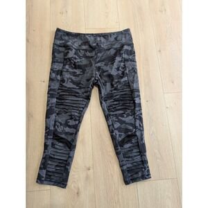 Constantly Varied Gear Women Leggings 2XL XXL Gray Camo Moto Active Crop